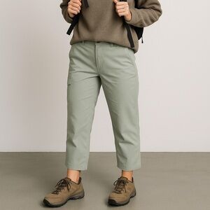 PATAGONIA stretch nylon khaki crop hiking outdoor pants | women's size 6